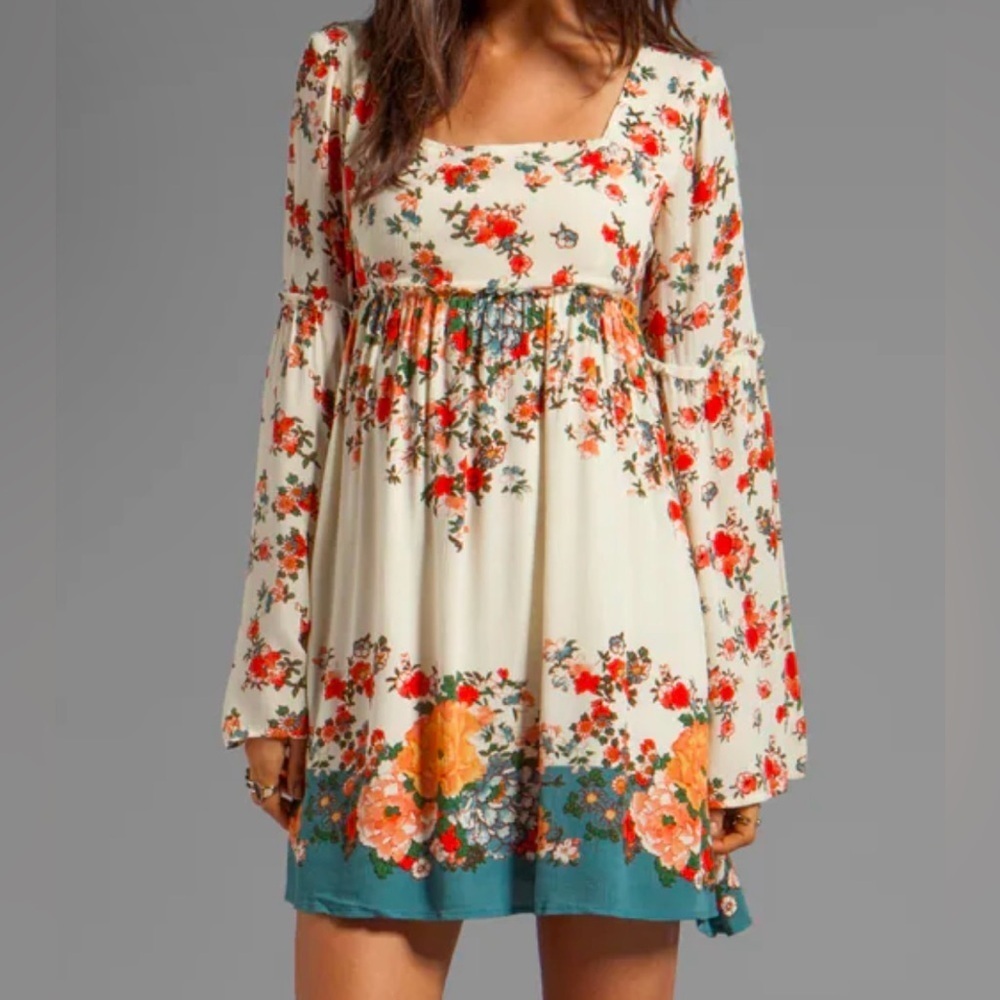 Free People Floral Mini Dress XSmall Multicolor Boho Bell Sleeves Featival READ